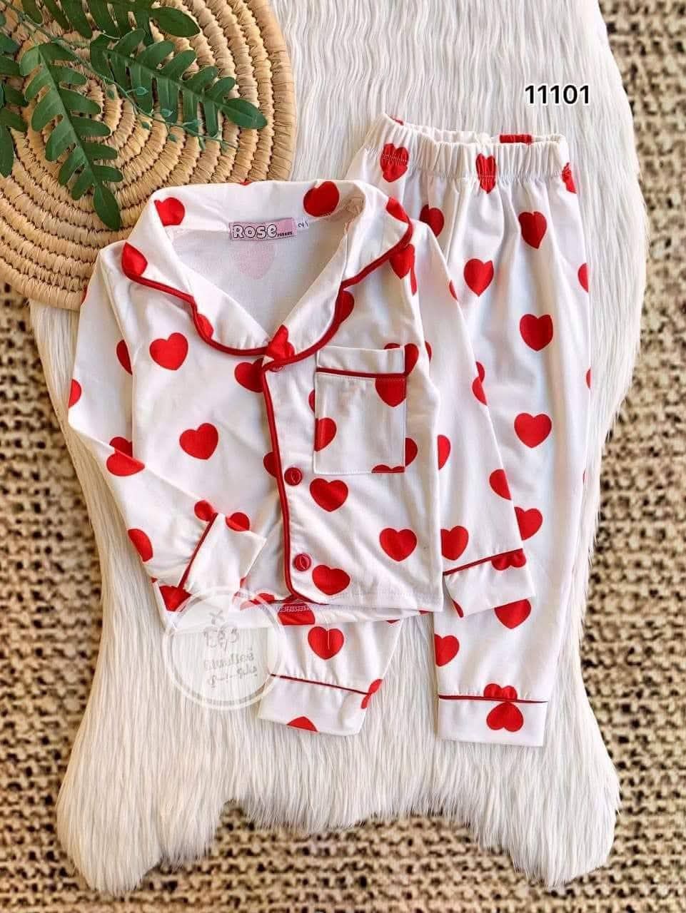 بجامة قطيفة بناتي